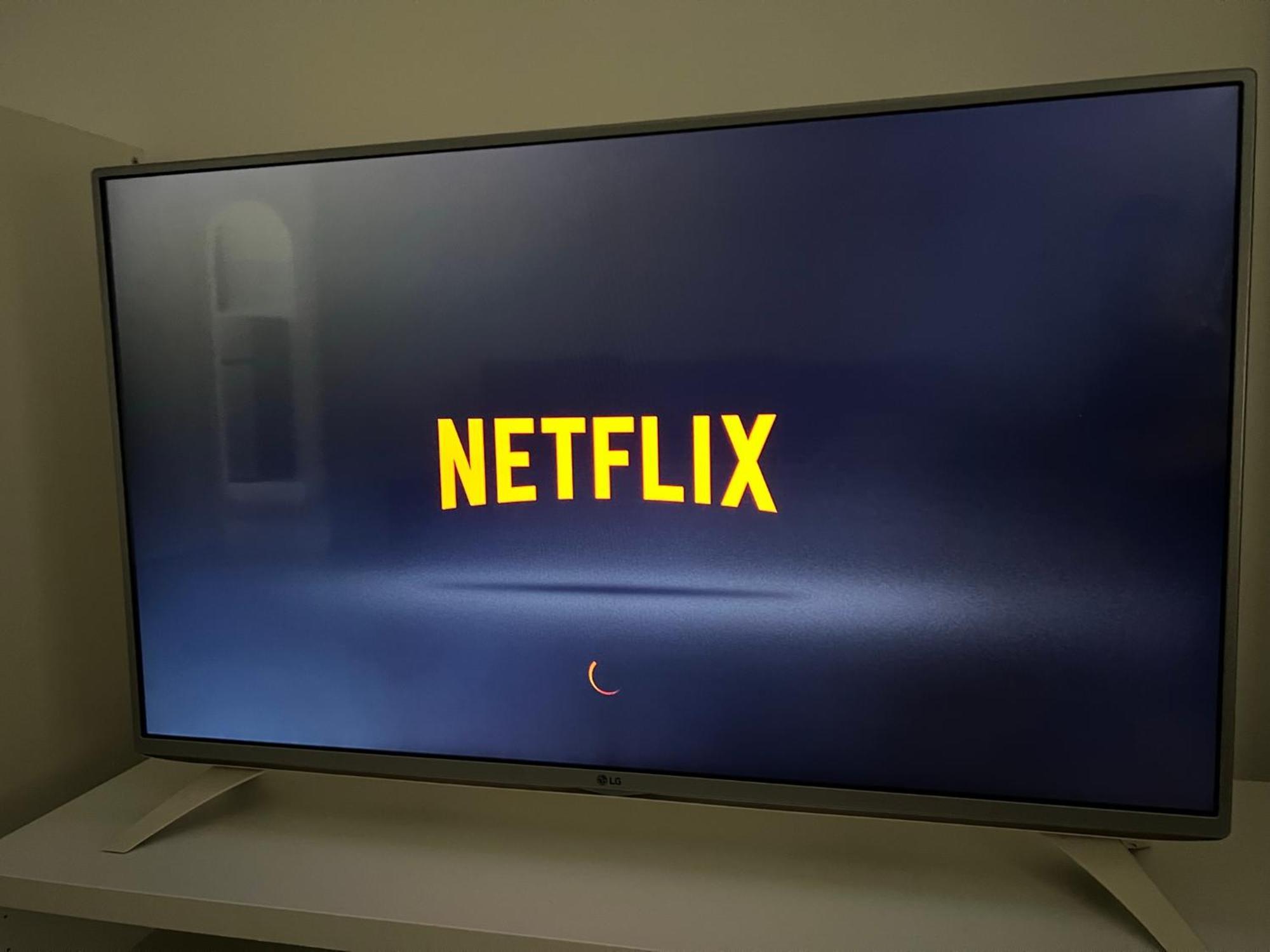 Duomo A 20 Minuti Netflix Wifi Da Juls Home Роццано Экстерьер фото